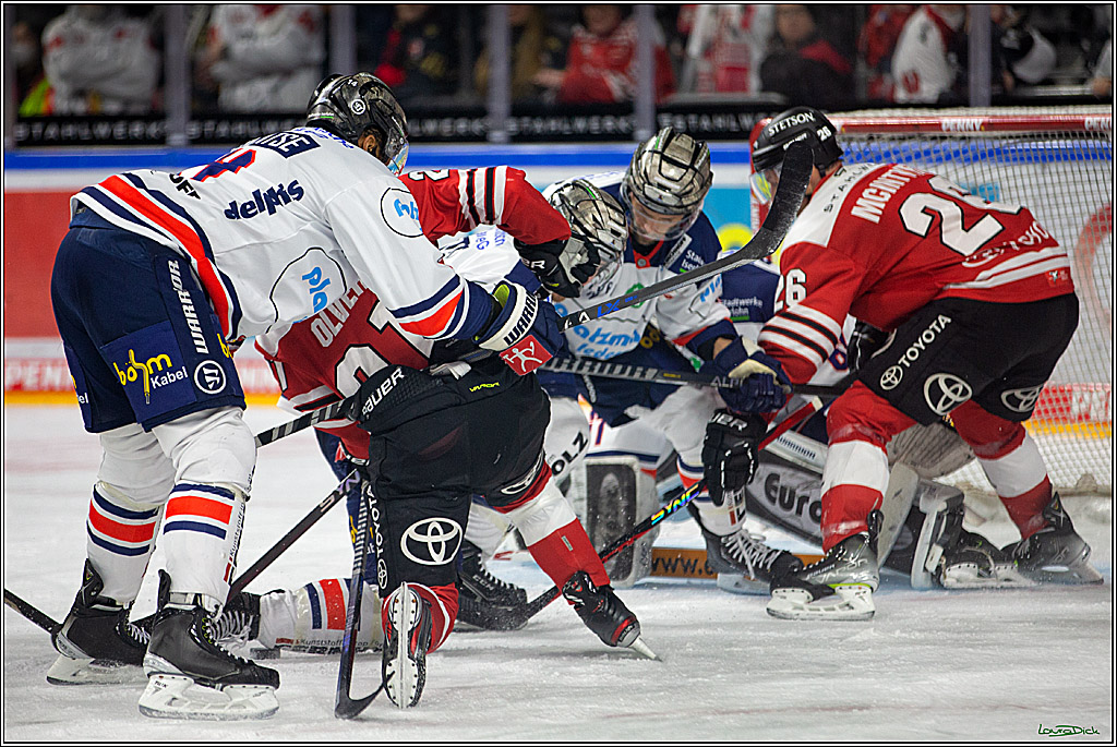 PENNY DEL; Koelner Haie- Iserlohn Roosters; Koeln, 24.01.2023